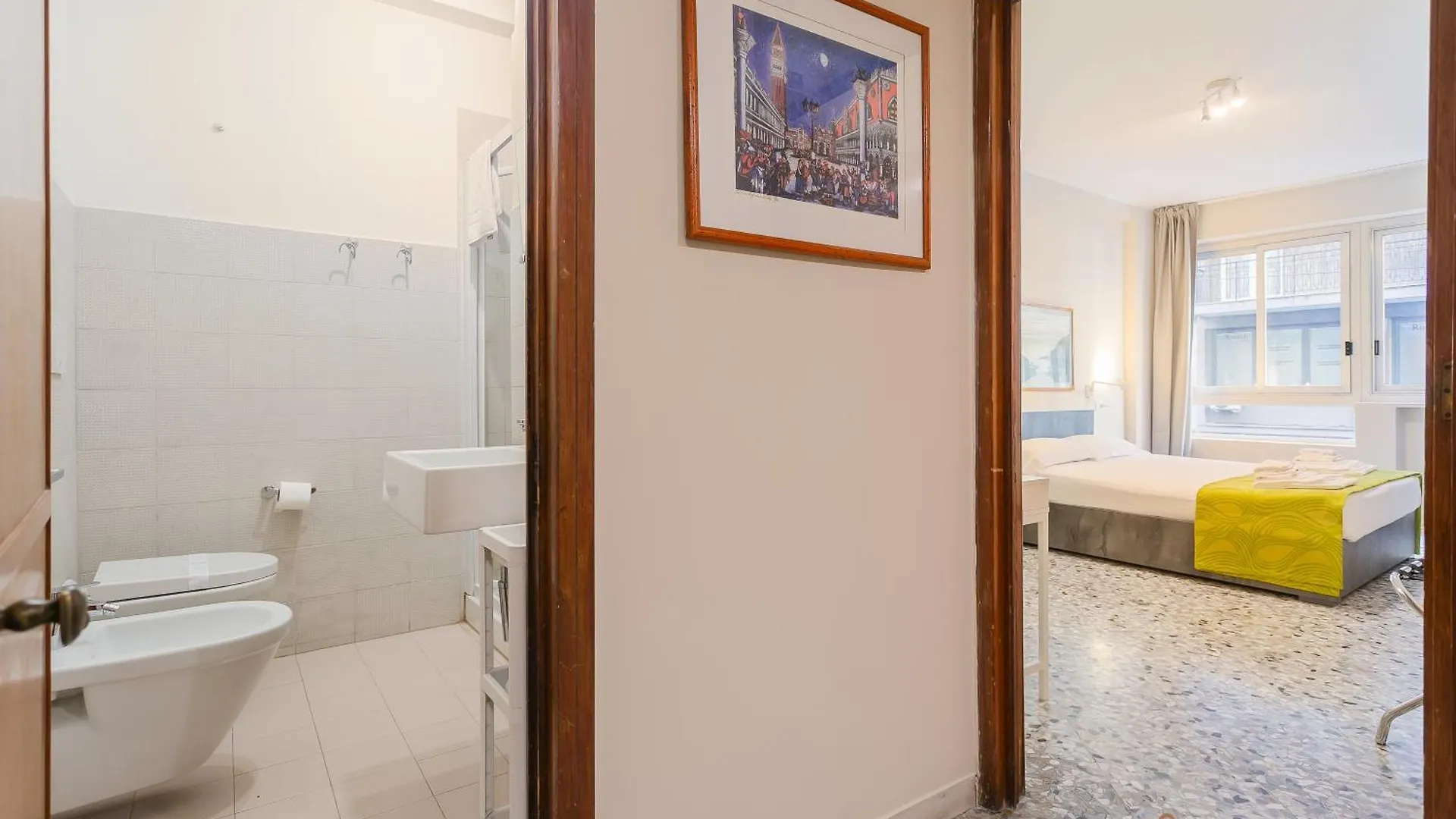 Piccinni Guesthouse By Apulia Accommodation 巴里 招待所