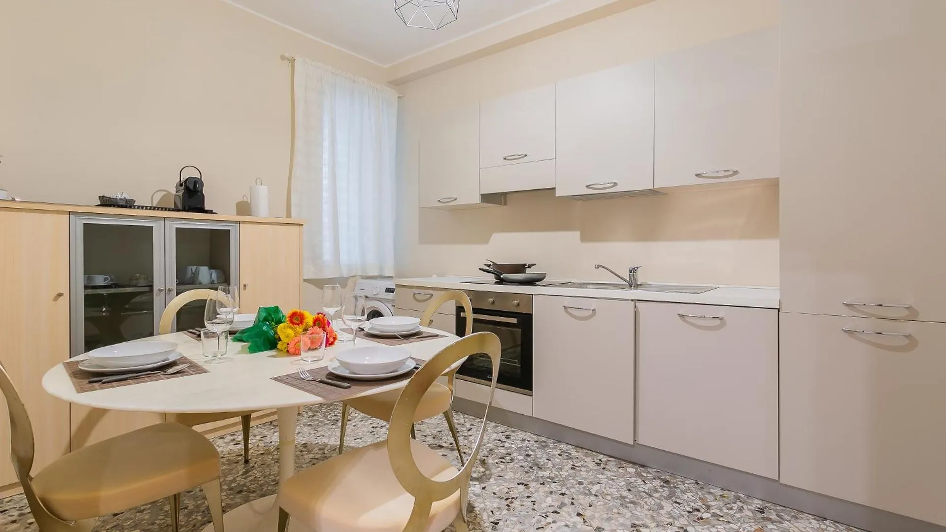Piccinni Guesthouse By Apulia Accommodation Bari